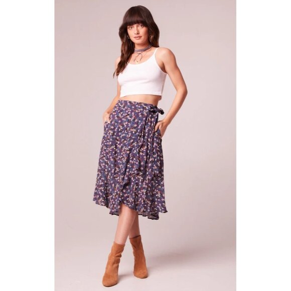 Band of the Free NWT Linaelle Purple Floral Wrap Skirt Sz Small Purple Womens - Picture 11 of 13